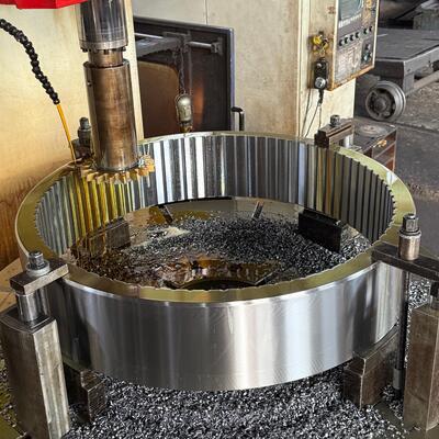 چرخ‌دنده داخلی خاردار با ساختار درگیر داخلی فشرده برای انتقال توان بهبود یافته